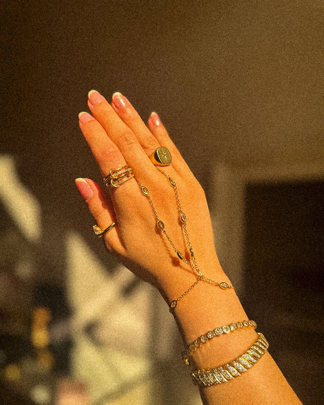 Jwelle® Fosfora Hand Chain
